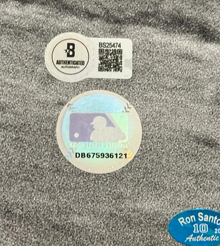 Ron Santo Signed Cubs 16x20 Photo (Beckett) at PristineAuction.com Ron Santo Signed Cubs 16x20 Photo (Beckett) at PristineAuction.com