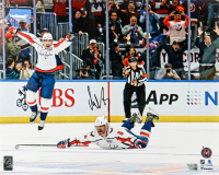 Alexander Ovechkin Signed Capitals 16x20 Photo (Fanatics) at PristineAuction.com