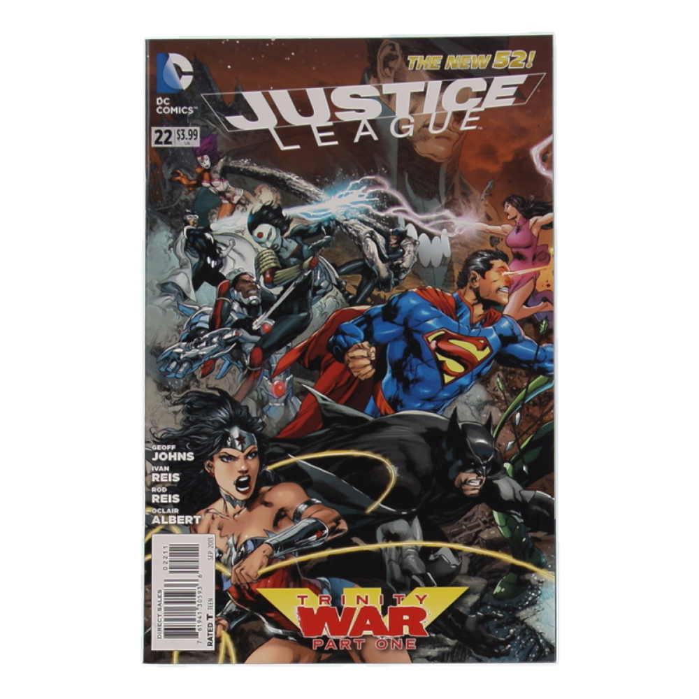 2013 "Justice League" Issue #22 DC Comic Book at PristineAuction.com