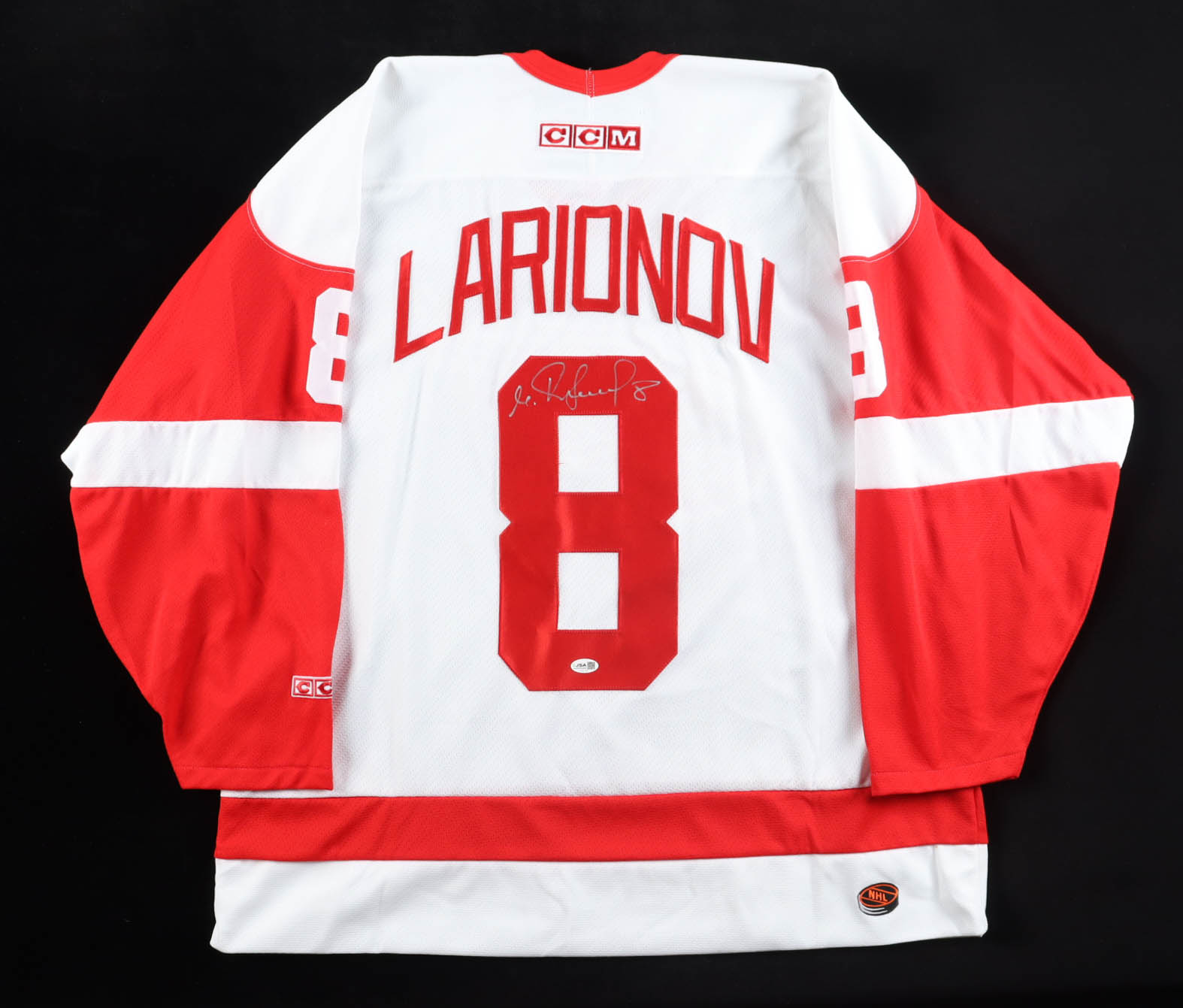 Igor Larionov Signed Red Wings CCM Authentic Jersey (JSA) at PristineAuction.com Igor Larionov Signed Red Wings CCM Authentic Jersey (JSA) at PristineAuction.com