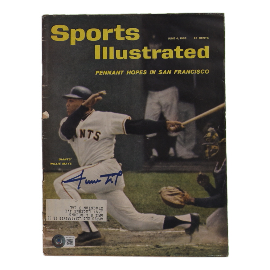 Willie Mays Signed 1962 Sports Illustrated Magazine (Beckett) at PristineAuction.com Willie Mays Signed 1962 Sports Illustrated Magazine (Beckett) at PristineAuction.com