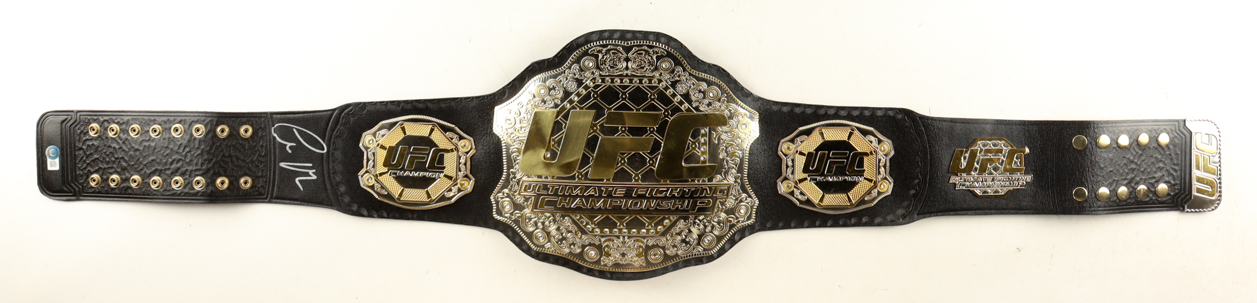 Conor McGregor Signed UFC World Championship Replica Alloy Belt (Beckett) at PristineAuction.com Conor McGregor Signed UFC World Championship Replica Alloy Belt (Beckett) at PristineAuction.com