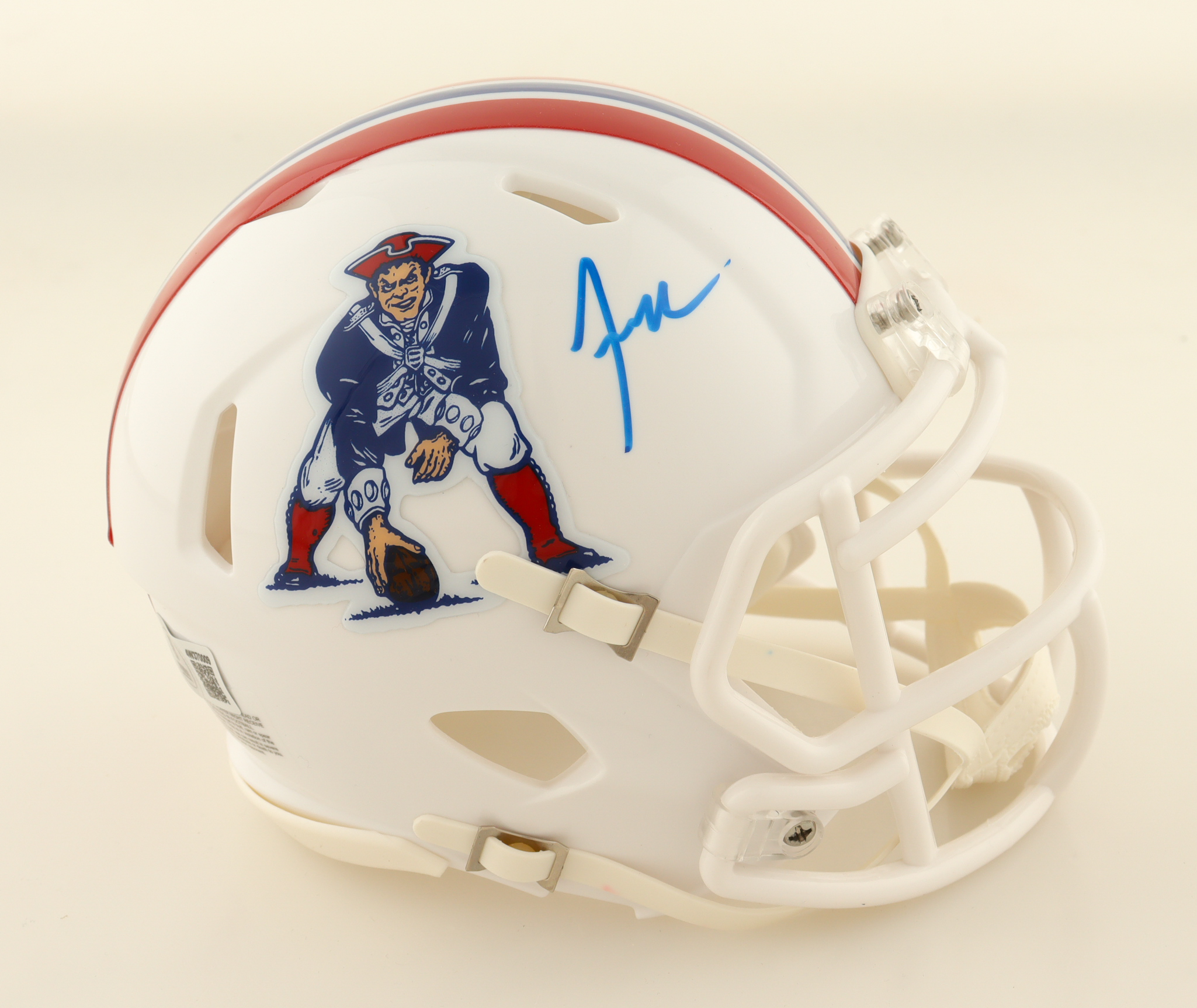 Jaylinn Hawkins Signed Patriots Throwback Alternate Speed Mini Helmet (Beckett) at PristineAuction.com Jaylinn Hawkins Signed Patriots Throwback Alternate Speed Mini Helmet (Beckett) at PristineAuction.com