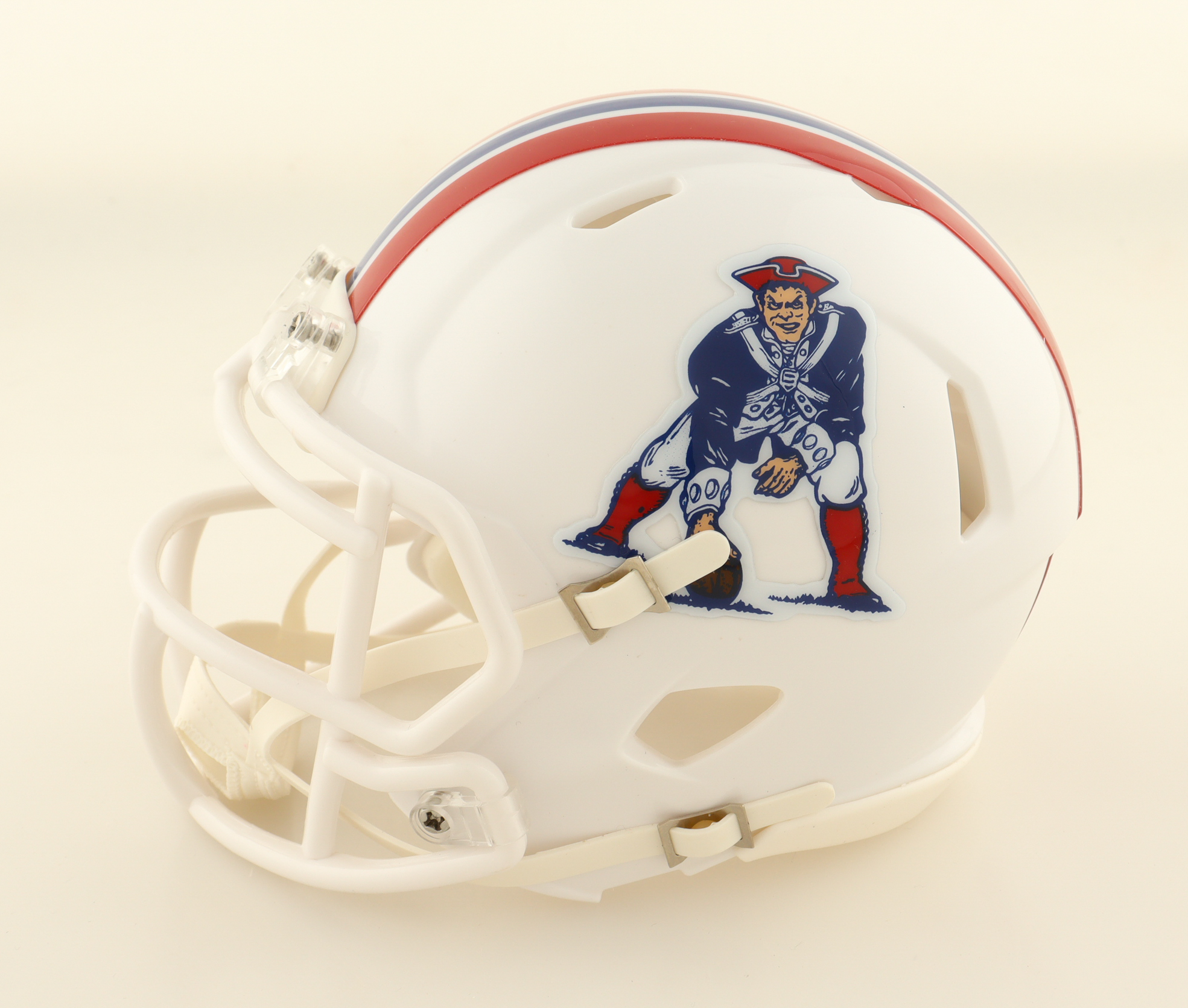 Jaylinn Hawkins Signed Patriots Throwback Alternate Speed Mini Helmet (Beckett) at PristineAuction.com Jaylinn Hawkins Signed Patriots Throwback Alternate Speed Mini Helmet (Beckett) at PristineAuction.com