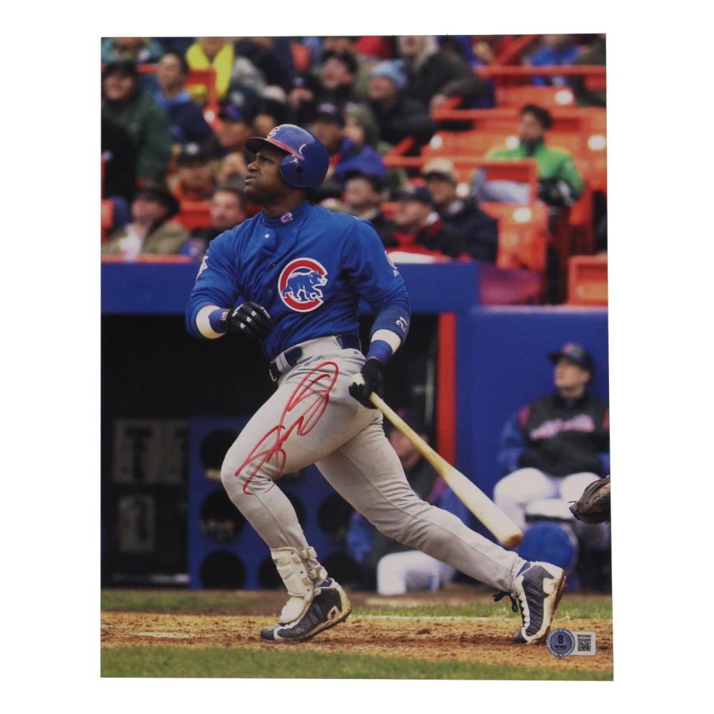 Sammy Sosa Signed Cubs 11x14 Photo (Beckett) at PristineAuction.com
