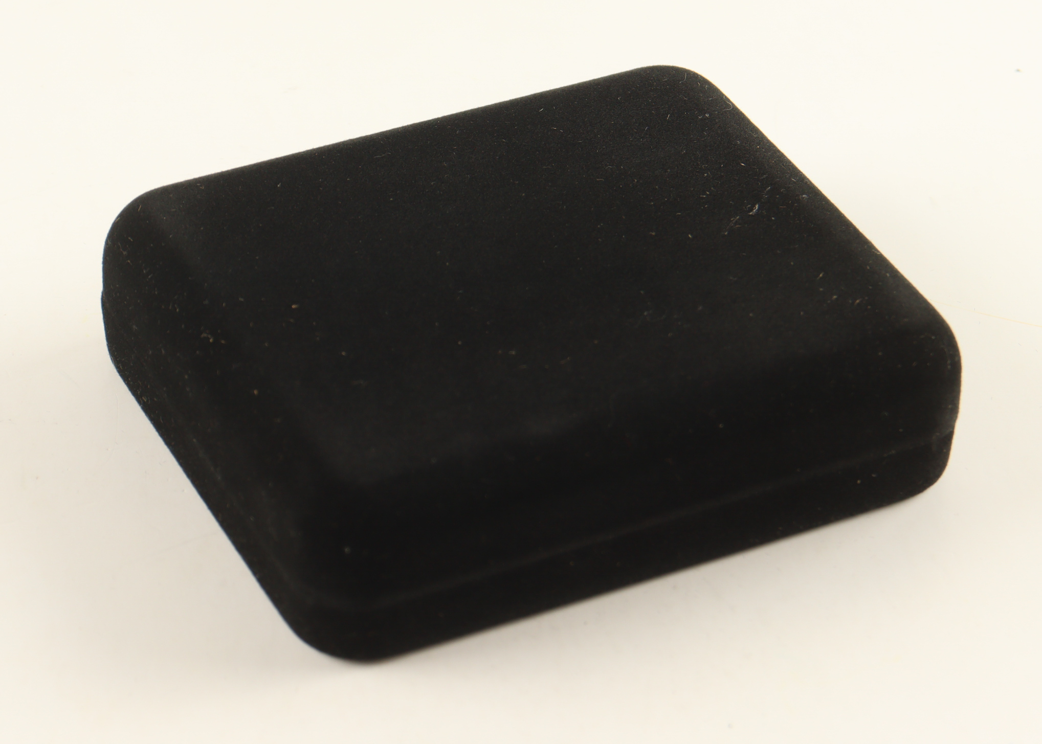 1998 LE Broncos Super Bowl XXXIII Champs Highland Mint Set of (3) Bronze Coins at PristineAuction.com 1998 LE Broncos Super Bowl XXXIII Champs Highland Mint Set of (3) Bronze Coins at PristineAuction.com