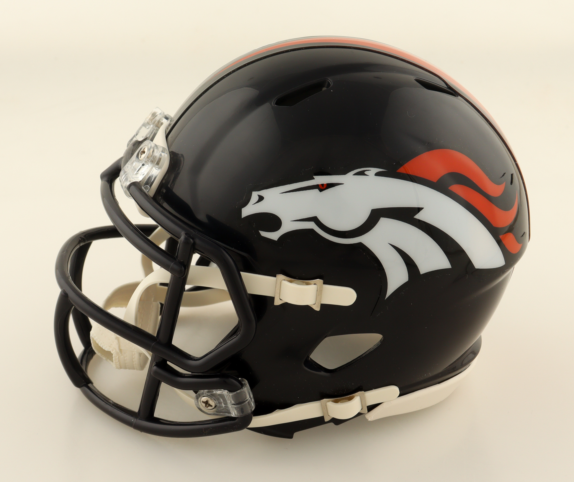 Derek Wolfe Signed Broncos Speed Mini Helmet Inscribed "SB 50 Champs!" (Beckett) at PristineAuction.com Derek Wolfe Signed Broncos Speed Mini Helmet Inscribed "SB 50 Champs!" (Beckett) at PristineAuction.com