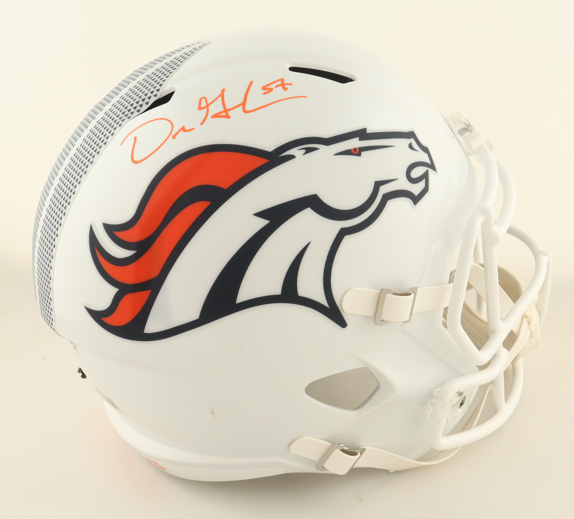 Dre Greenlaw Signed Broncos Full-Size Speed Helmet (Beckett) at PristineAuction.com Dre Greenlaw Signed Broncos Full-Size Speed Helmet (Beckett) at PristineAuction.com