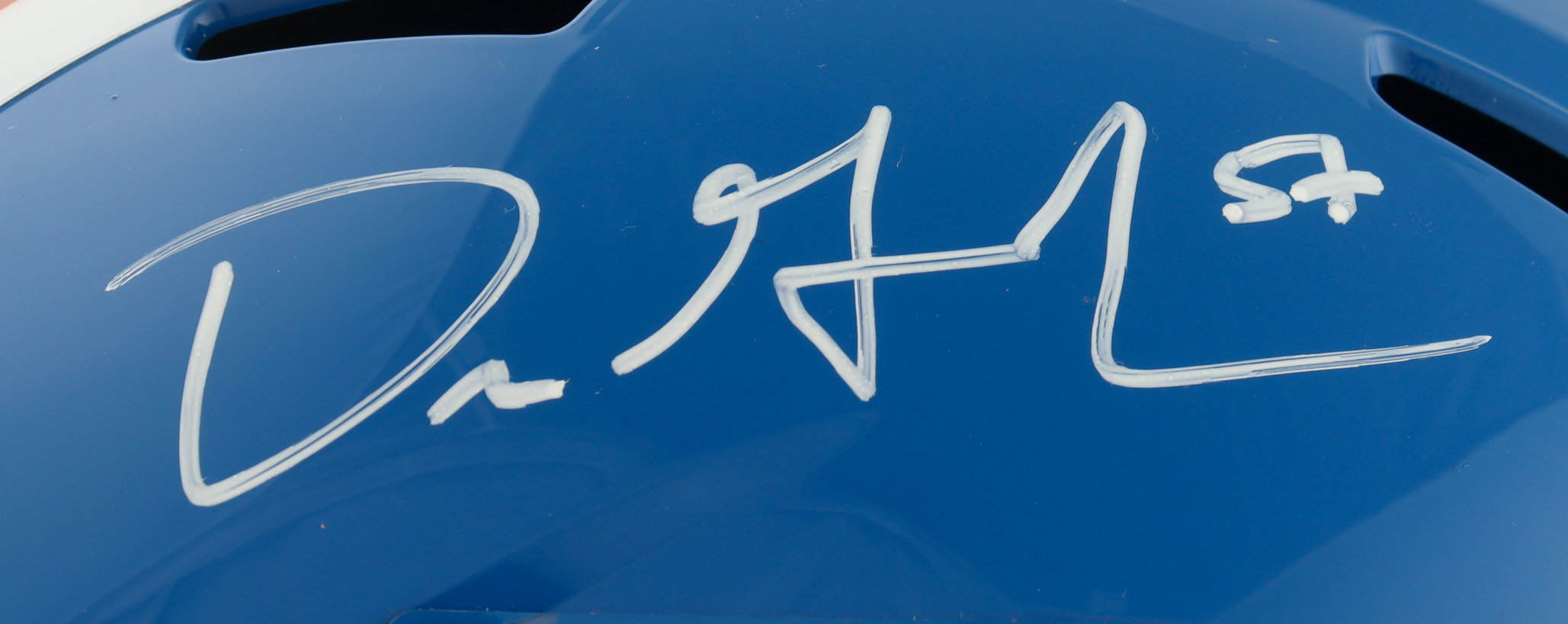 Dre Greenlaw Signed Broncos Full-Size Speed Helmet (Beckett) at PristineAuction.com Dre Greenlaw Signed Broncos Full-Size Speed Helmet (Beckett) at PristineAuction.com