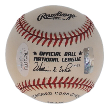 Hank Aaron Signed ONL Baseball (JSA & Palm Beach) at PristineAuction.com Hank Aaron Signed ONL Baseball (JSA & Palm Beach) at PristineAuction.com