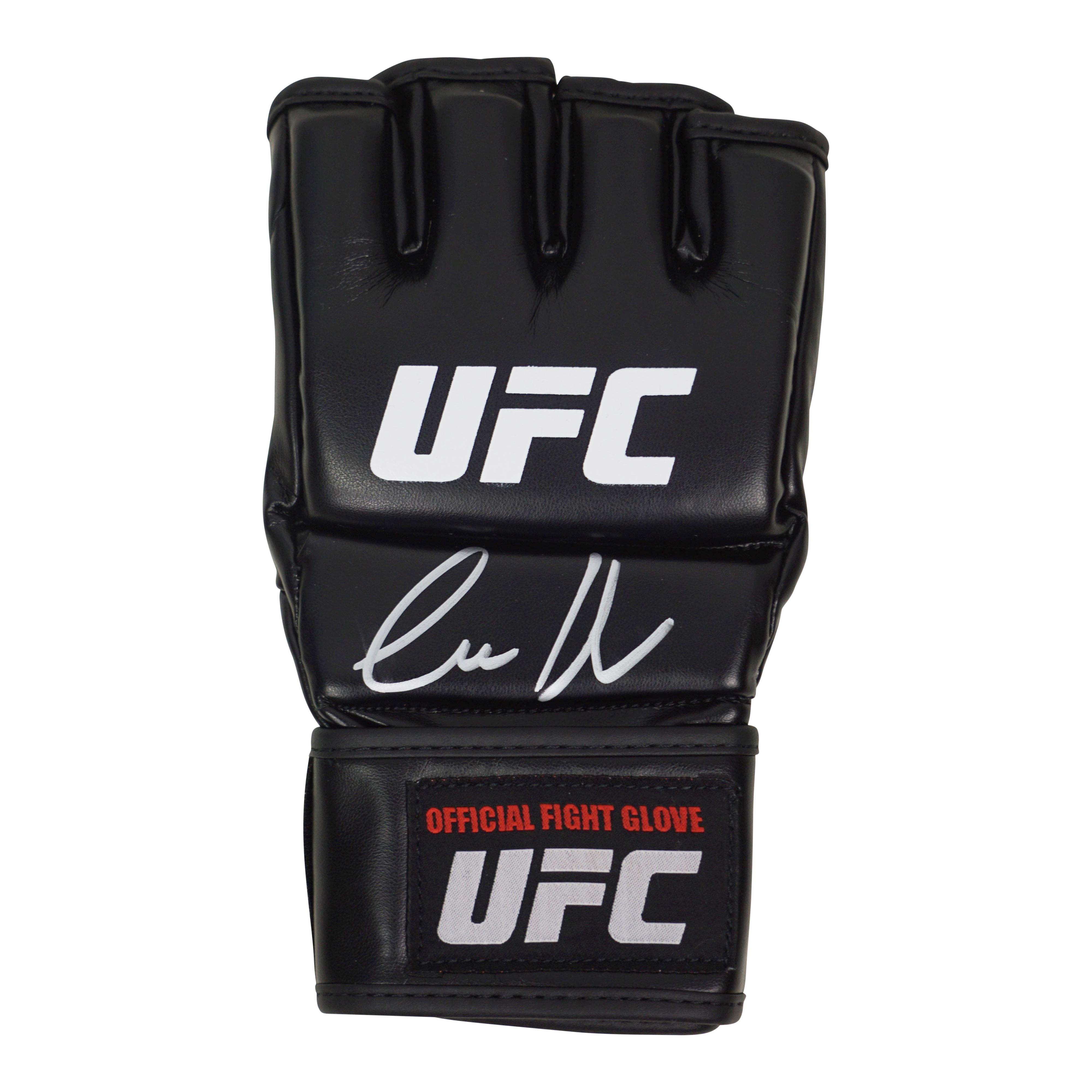 Conor McGregor Signed MMA Glove (Beckett) at PristineAuction.com Conor McGregor Signed MMA Glove (Beckett) at PristineAuction.com