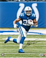 Jonathan Taylor Signed Colts 16x20 Photo (Fanatics) at PristineAuction.com