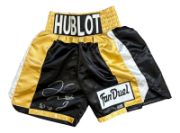 Floyd Mayweather Jr. Signed Boxing Trunks Inscribed "50-0" (Beckett) at PristineAuction.com