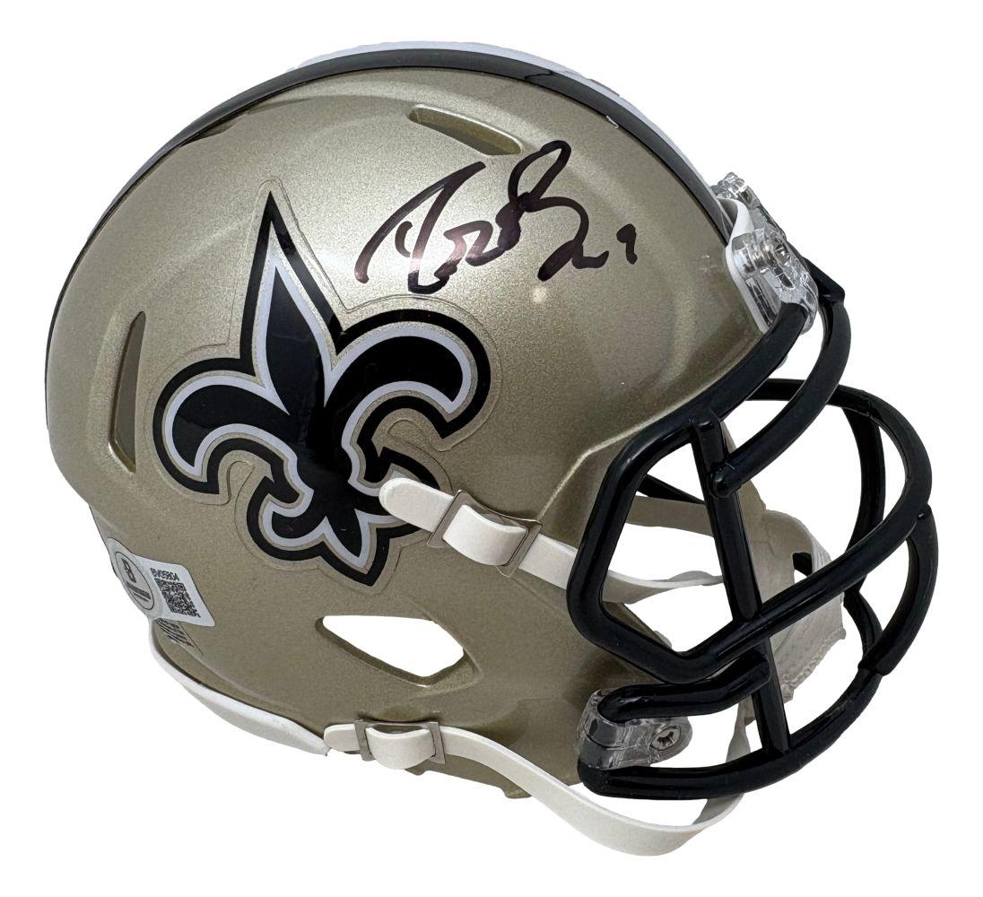 Drew Brees Signed Saints Speed Mini Helmet (Beckett) at PristineAuction.com Drew Brees Signed Saints Speed Mini Helmet (Beckett) at PristineAuction.com