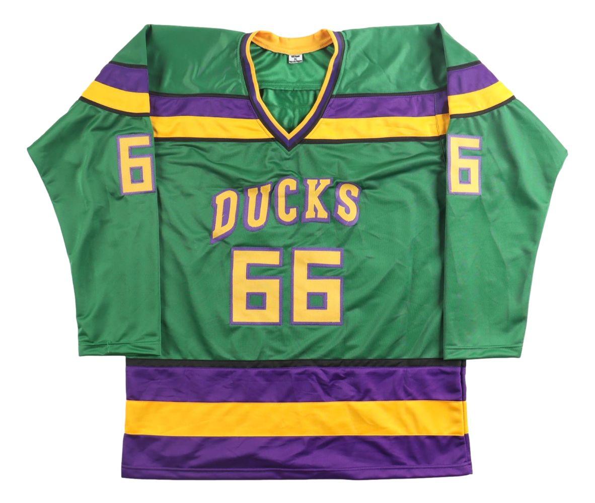 Emilio Estevez Signed Jersey (JSA) at PristineAuction.com Emilio Estevez Signed Jersey (JSA) at PristineAuction.com