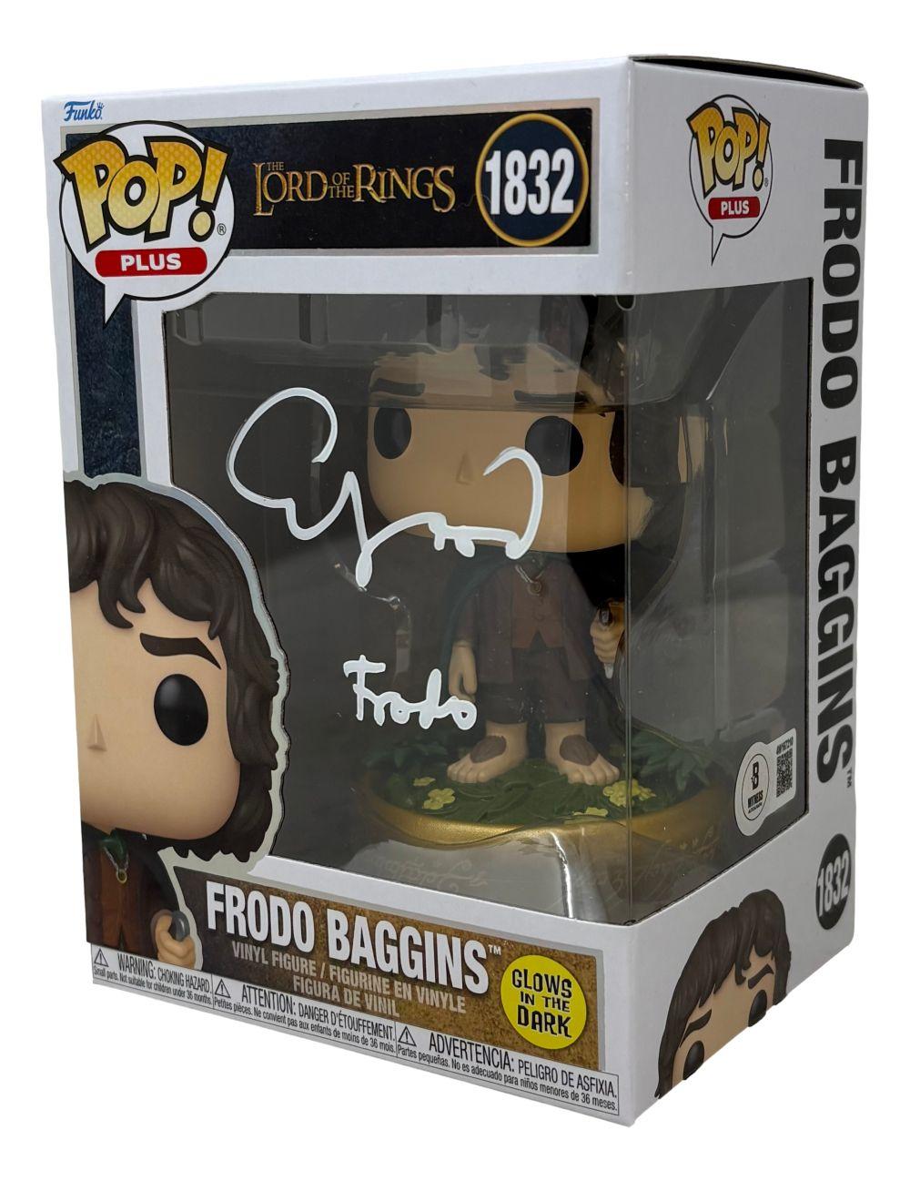Elijah Wood Signed "The Lord of the Rings" #1832 Frodo Baggins Funko Pop! Vinyl Figure Inscribed "Frodo" (Beckett) at PristineAuction.com Elijah Wood Signed "The Lord of the Rings" #1832 Frodo Baggins Funko Pop! Vinyl Figure Inscribed "Frodo" (Beckett) at PristineAuction.com