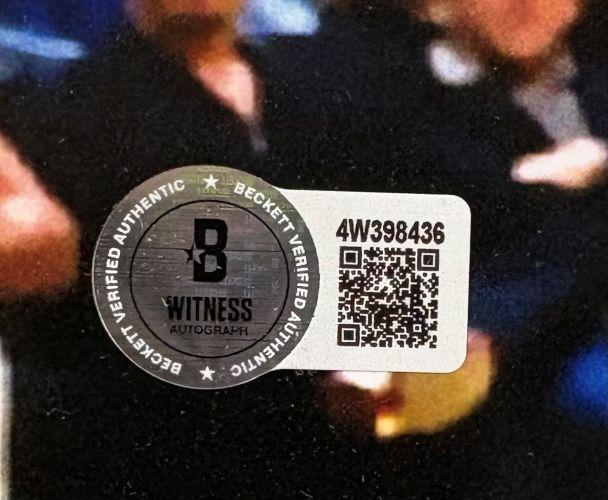 Shaquille O'Neal Signed Lakers 16x20 Photo (Beckett) at PristineAuction.com Shaquille O'Neal Signed Lakers 16x20 Photo (Beckett) at PristineAuction.com