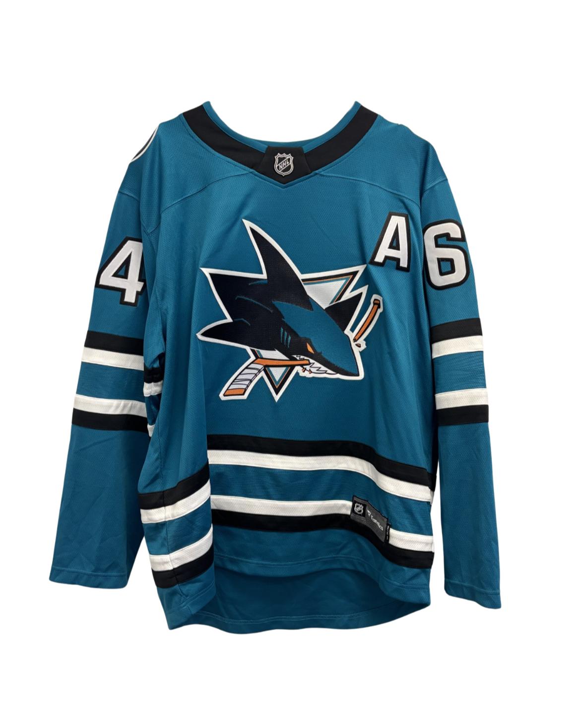 NHL San Jose Sharks #64 Mikael Granlund Signed Jersey at PristineAuction.com NHL San Jose Sharks #64 Mikael Granlund Signed Jersey at PristineAuction.com