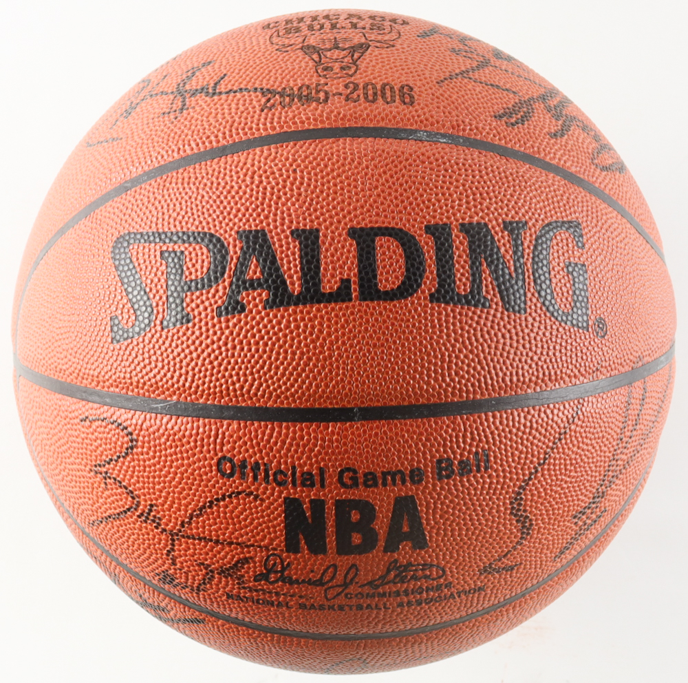 2005 Chicago Bulls NBA Official Game Basketball Team-Signed By (14) Ben Gordan, Jannero Pargo, & Kirk Hinrich with Display Stand (PSA) at PristineAuction.com 2005 Chicago Bulls NBA Official Game Basketball Team-Signed By (14) Ben Gordan, Jannero Pargo, & Kirk Hinrich with Display Stand (PSA) at PristineAuction.com