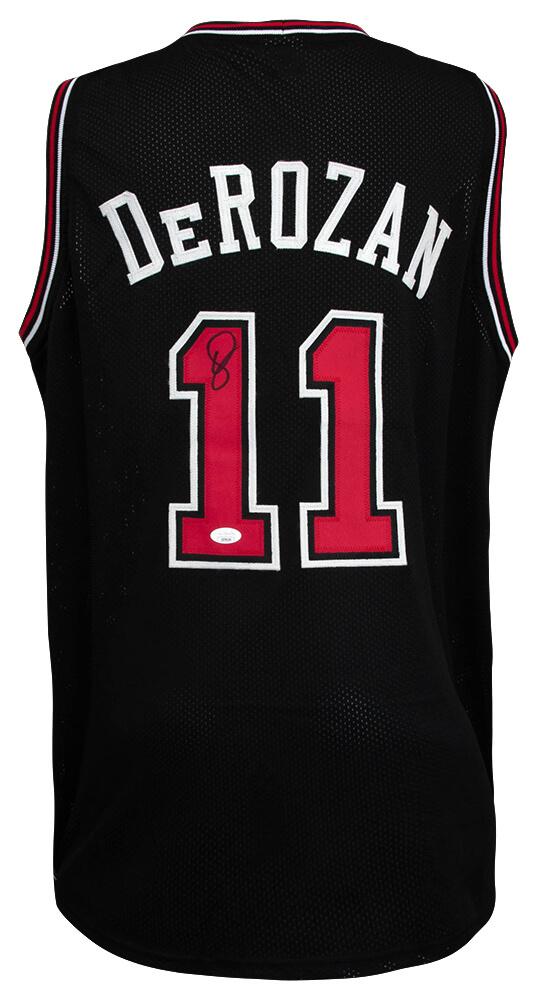 DeMar DeRozan Signed Jersey (JSA) at PristineAuction.com DeMar DeRozan Signed Jersey (JSA) at PristineAuction.com