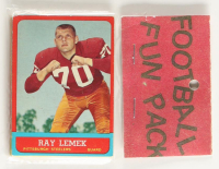 1963 Topps Football Card Fun Pack with (10) Cards at PristineAuction.com