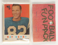 1959 Topps Football Card Fun Pack with (10) Cards at PristineAuction.com
