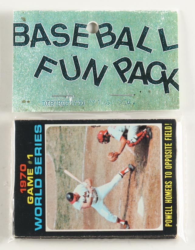 1971 Topps Baseball Card Fun Pack with (10) Cards at PristineAuction.com 1971 Topps Baseball Card Fun Pack with (10) Cards at PristineAuction.com