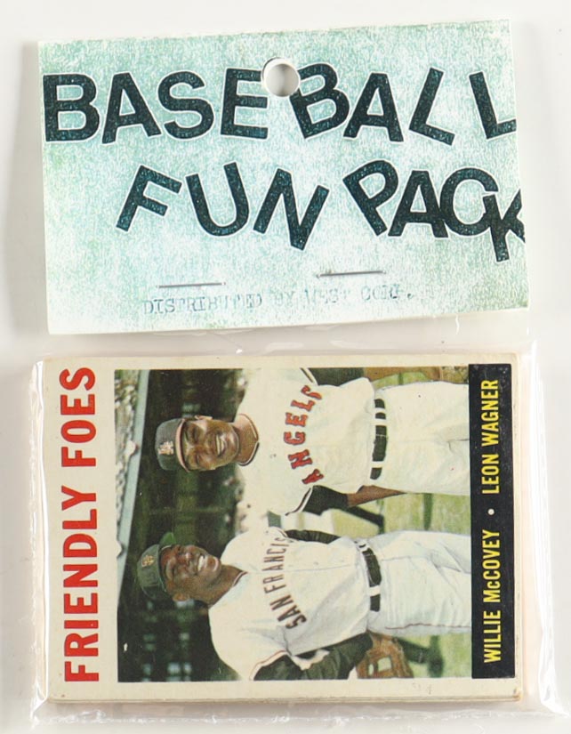 1964 Topps Baseball Card Fun Pack with (10) Cards at PristineAuction.com 1964 Topps Baseball Card Fun Pack with (10) Cards at PristineAuction.com