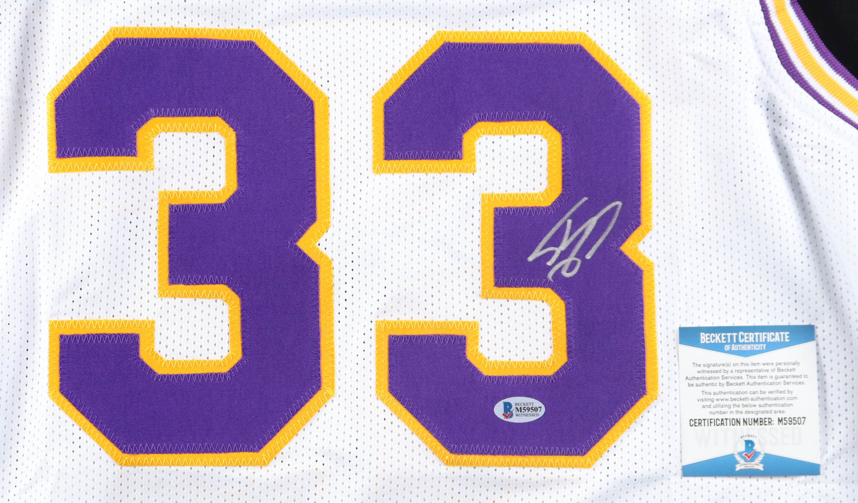 Shaquille O'Neal Signed Jersey (Beckett) at PristineAuction.com Shaquille O'Neal Signed Jersey (Beckett) at PristineAuction.com