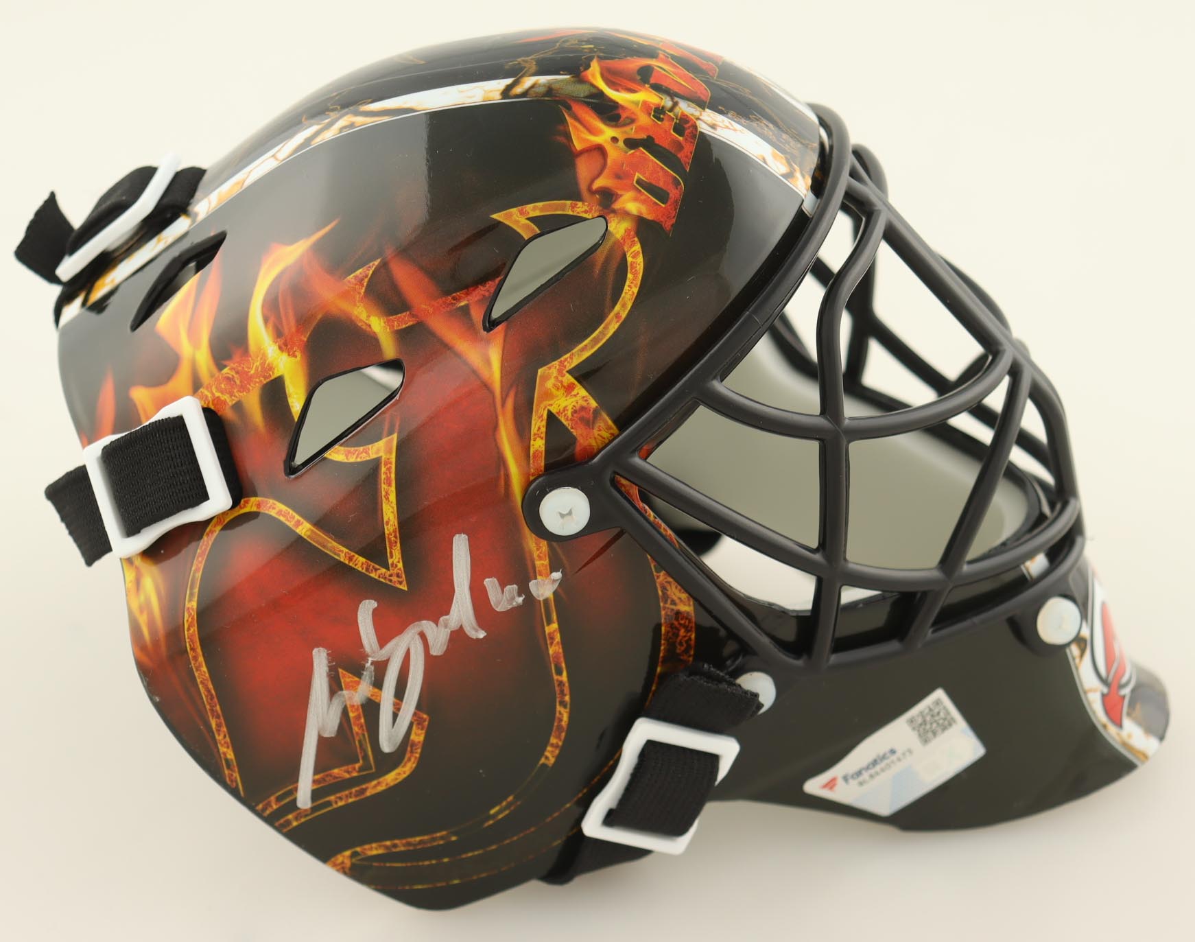 Akira Schmid Signed Devils Mini Hockey Goalie Mask (Fanatics) at PristineAuction.com Akira Schmid Signed Devils Mini Hockey Goalie Mask (Fanatics) at PristineAuction.com