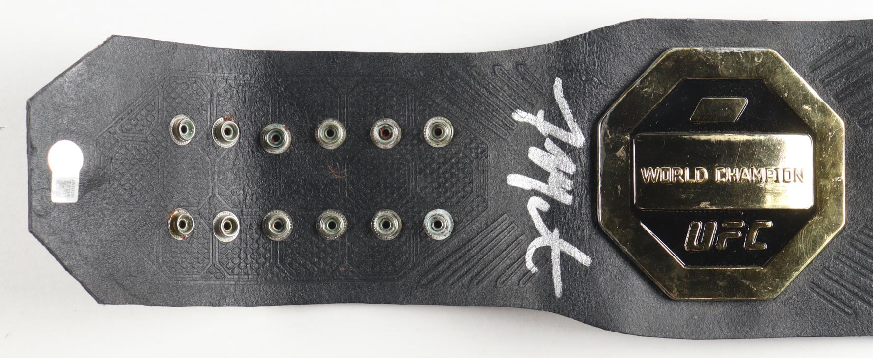 Aljamain Sterling Signed Full-Size UFC Championship Belt (Beckett) at PristineAuction.com Aljamain Sterling Signed Full-Size UFC Championship Belt (Beckett) at PristineAuction.com