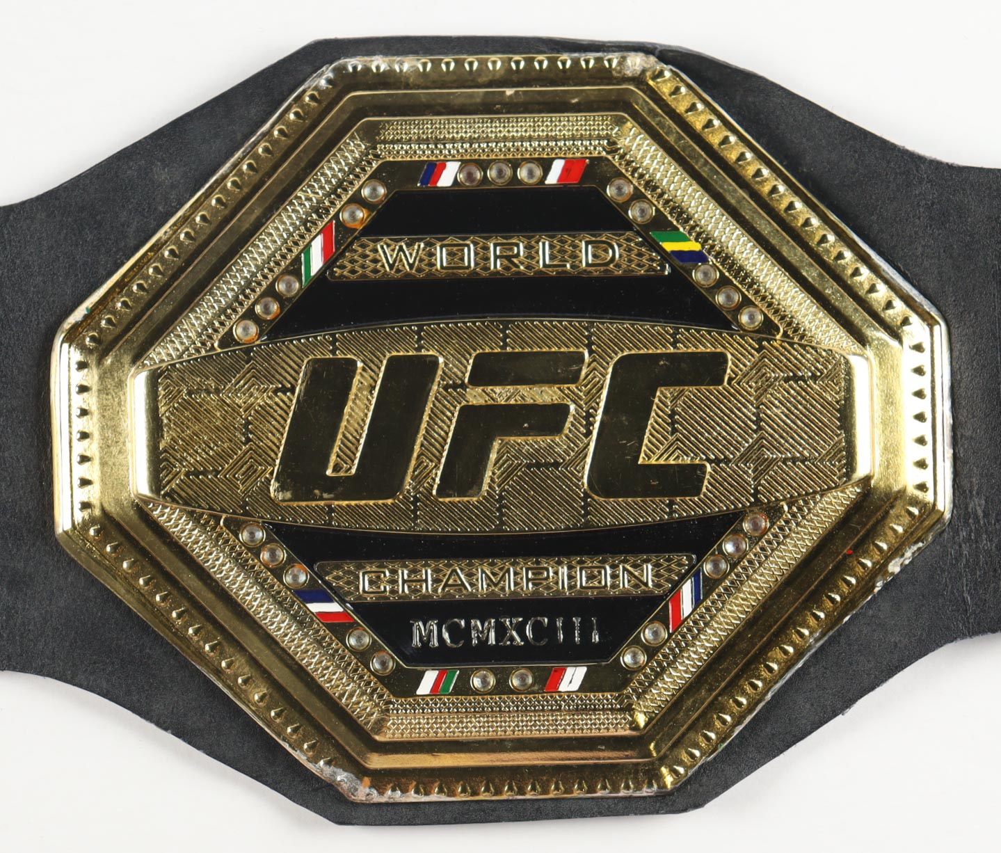 Aljamain Sterling Signed Full-Size UFC Championship Belt (Beckett) at PristineAuction.com Aljamain Sterling Signed Full-Size UFC Championship Belt (Beckett) at PristineAuction.com