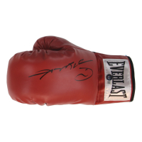 Sugar Ray Leonard Signed Everlast Boxing Glove (Beckett) at PristineAuction.com