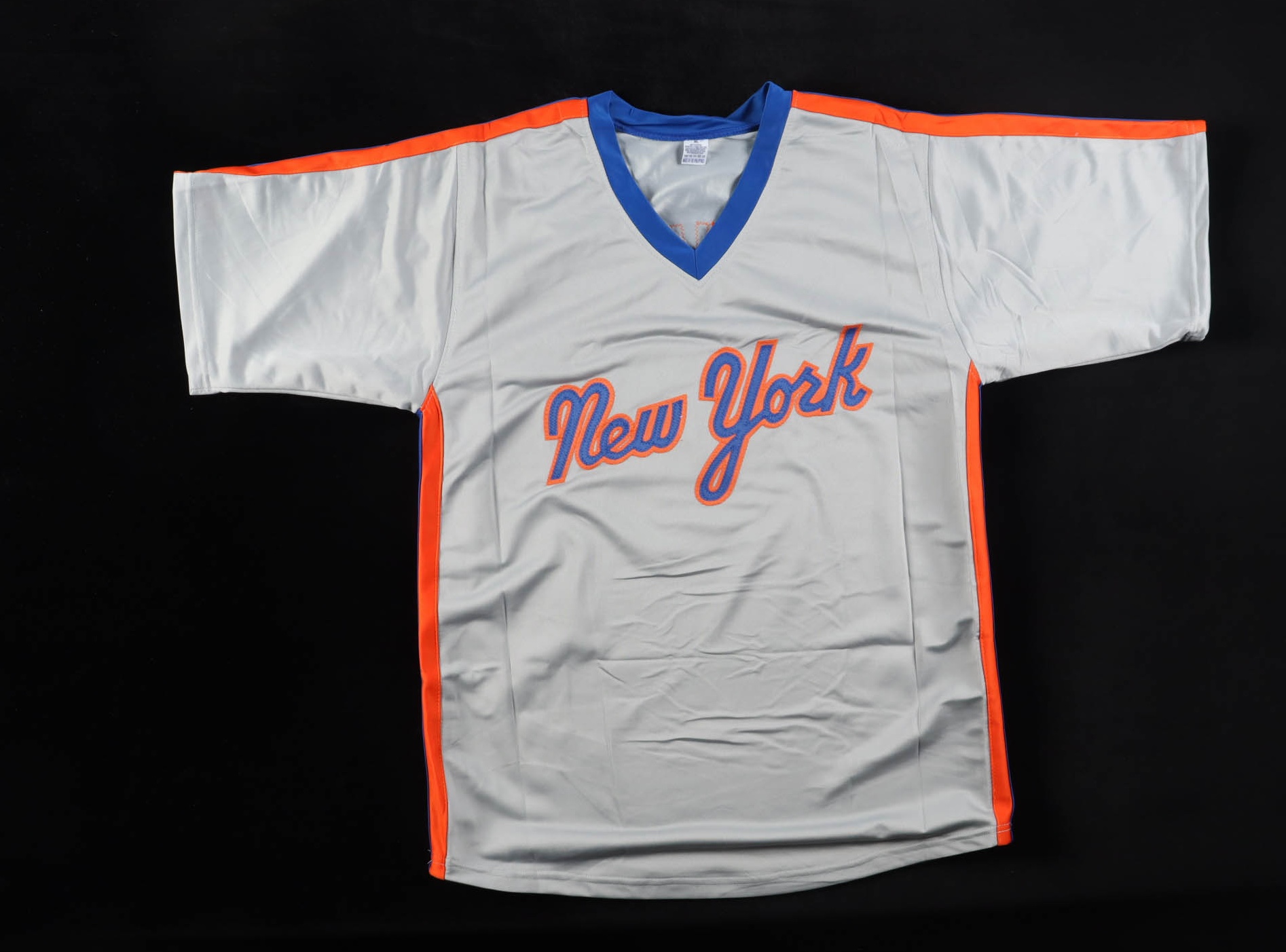 Darryl Strawberry Signed Jersey (JSA) at PristineAuction.com Darryl Strawberry Signed Jersey (JSA) at PristineAuction.com