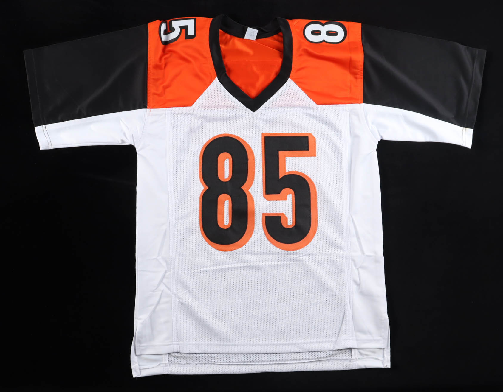 Chad "Ocho Cinco" Johnson Signed Jersey (Beckett) at PristineAuction.com Chad "Ocho Cinco" Johnson Signed Jersey (Beckett) at PristineAuction.com