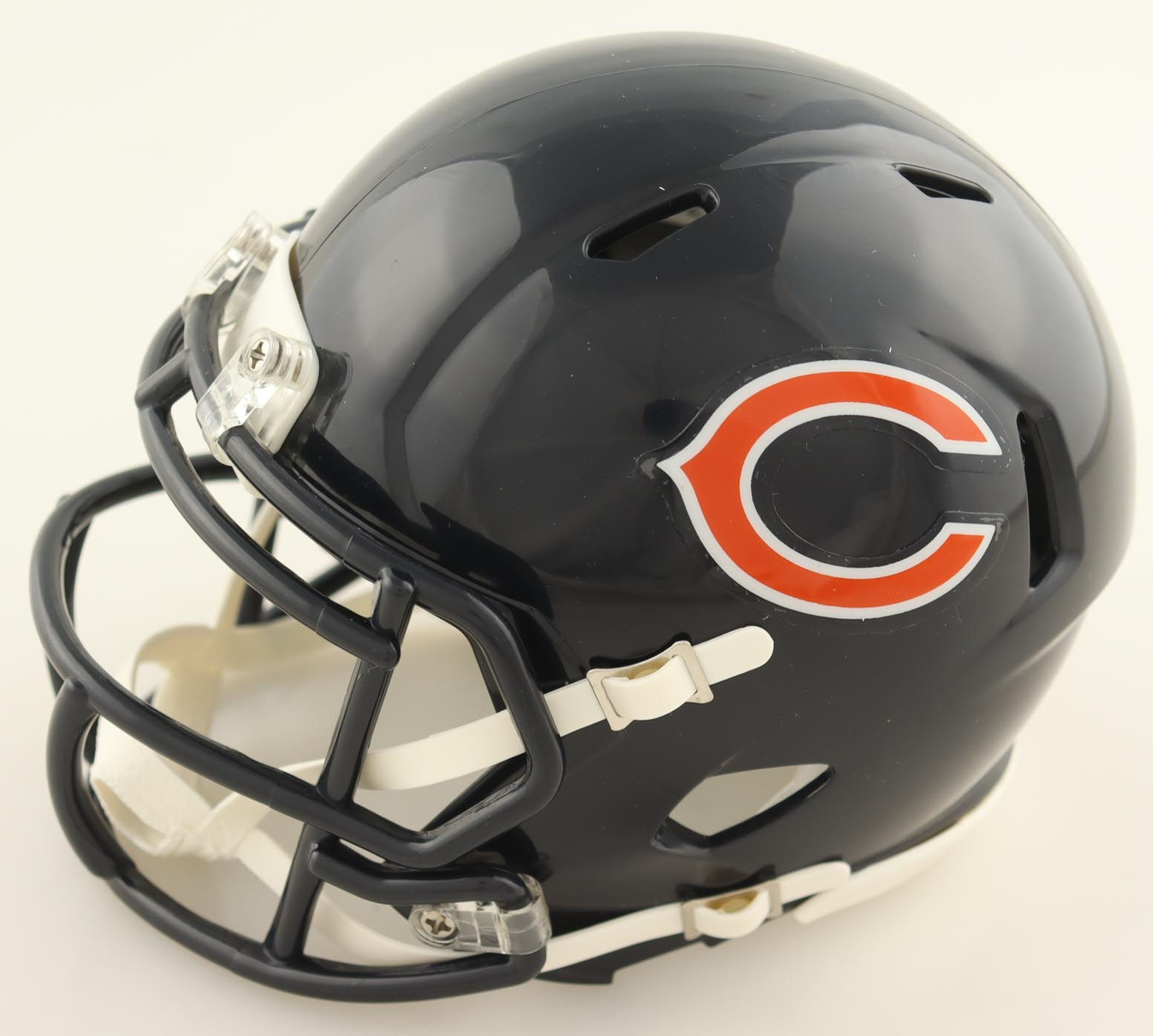 Roschon Johnson Signed Bears Speed Mini Helmet (Beckett) at PristineAuction.com Roschon Johnson Signed Bears Speed Mini Helmet (Beckett) at PristineAuction.com