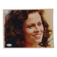 Sigourney Weaver Signed "Gorillas in the Mist" 8x10 Photo (ACOA) at PristineAuction.com