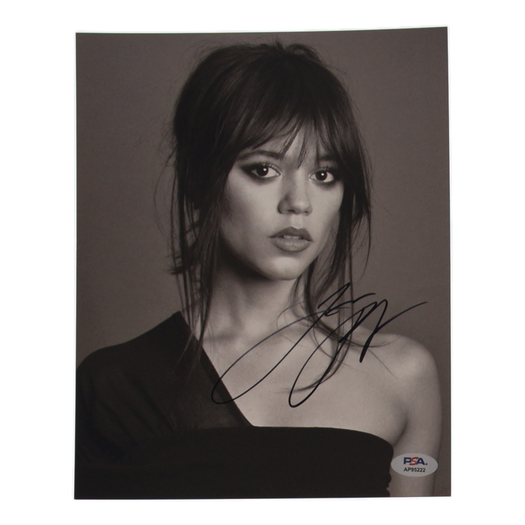 Jenna Ortega Signed 8x10 Photo (PSA) at PristineAuction.com Jenna Ortega Signed 8x10 Photo (PSA) at PristineAuction.com