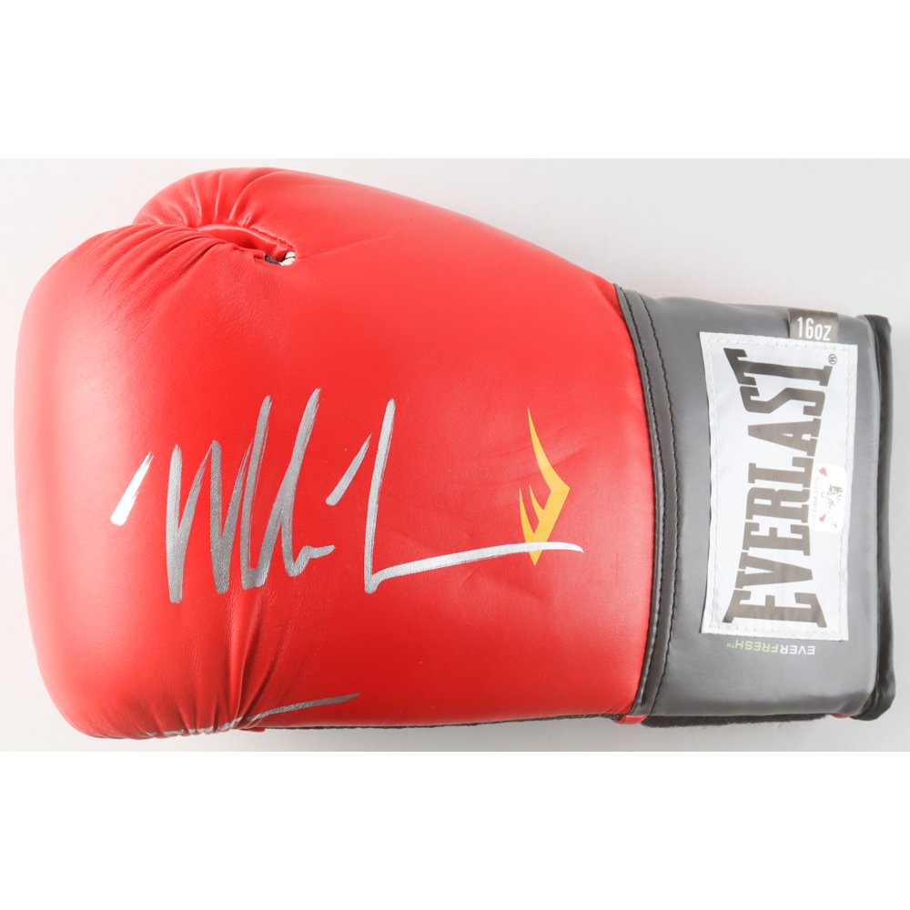 Mike Tyson Signed Everlast Boxing Glove (Tyson) at PristineAuction.com
