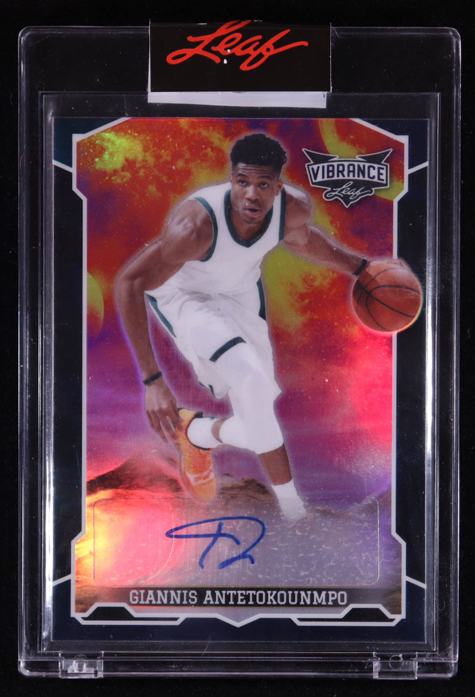 Giannis Antetokounmpo 2022 Leaf Vibrance Autographs Prismatic Black #BAGA1 at PristineAuction.com Giannis Antetokounmpo 2022 Leaf Vibrance Autographs Prismatic Black #BAGA1 at PristineAuction.com