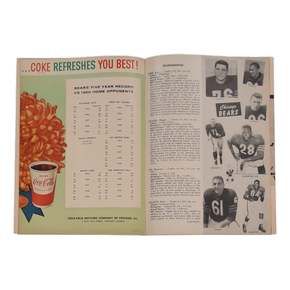 1960 Chicago Bears vs Green Bay Packers Wrigley Field On-Site Program at PristineAuction.com 1960 Chicago Bears vs Green Bay Packers Wrigley Field On-Site Program at PristineAuction.com