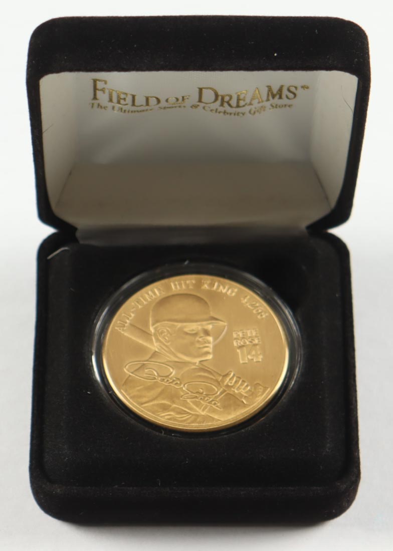 Pete Rose "The Field of Dreams Collection" Commemorative Bronze Coin at PristineAuction.com Pete Rose "The Field of Dreams Collection" Commemorative Bronze Coin at PristineAuction.com
