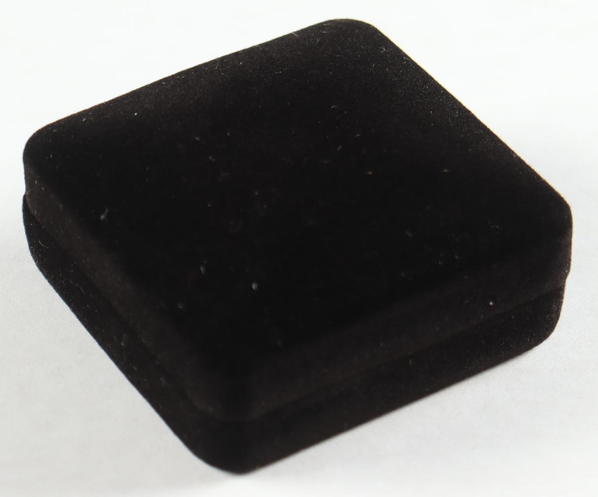 Pete Rose "The Field of Dreams Collection" Commemorative Bronze Coin at PristineAuction.com Pete Rose "The Field of Dreams Collection" Commemorative Bronze Coin at PristineAuction.com