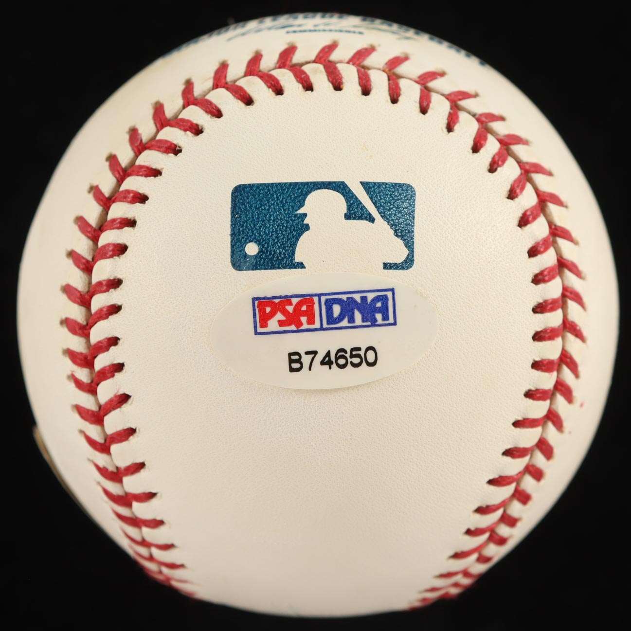 Willie Mays Signed OML Baseball with Display Case (PSA & Say Hey) at PristineAuction.com Willie Mays Signed OML Baseball with Display Case (PSA & Say Hey) at PristineAuction.com