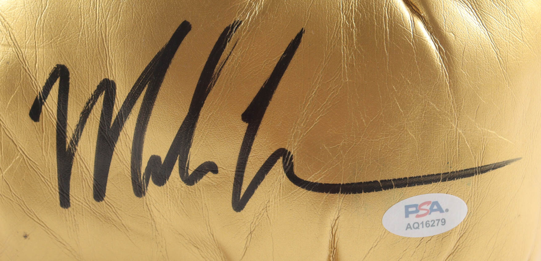 Mike Tyson Signed Everlast Boxing Glove With Display Stand (PSA & Tyson) at PristineAuction.com Mike Tyson Signed Everlast Boxing Glove With Display Stand (PSA & Tyson) at PristineAuction.com