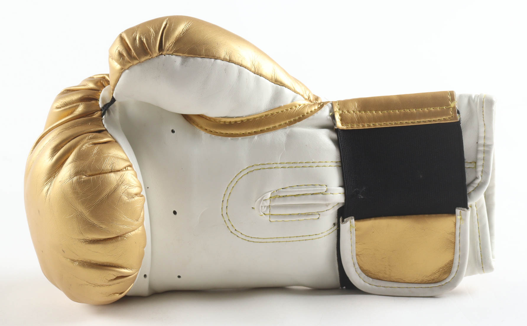 Mike Tyson Signed Everlast Boxing Glove With Display Stand (PSA & Tyson) at PristineAuction.com Mike Tyson Signed Everlast Boxing Glove With Display Stand (PSA & Tyson) at PristineAuction.com