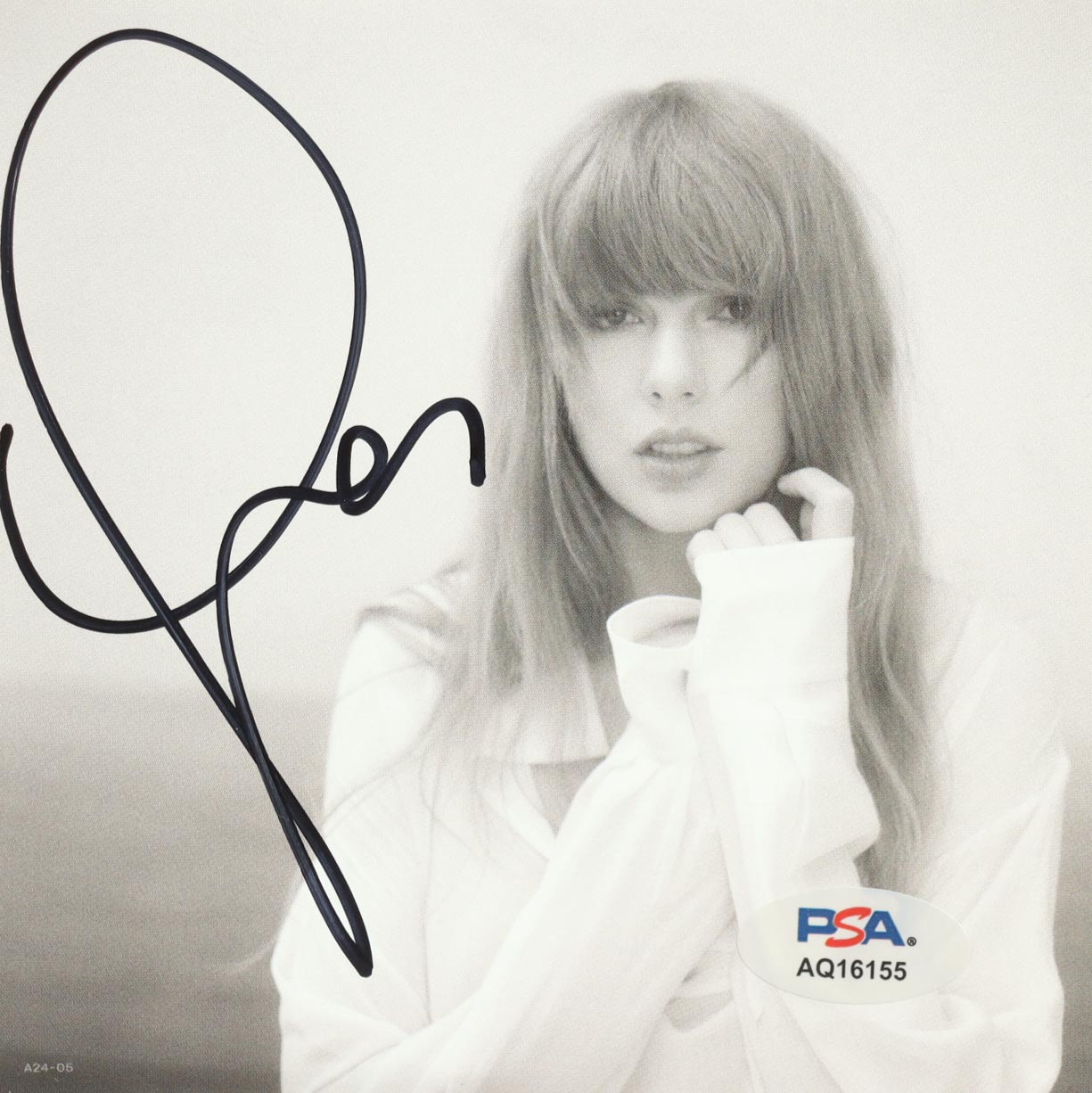 Taylor Swift Signed "Tortured Poets Department" CD Album Insert (PSA) at PristineAuction.com Taylor Swift Signed "Tortured Poets Department" CD Album Insert (PSA) at PristineAuction.com