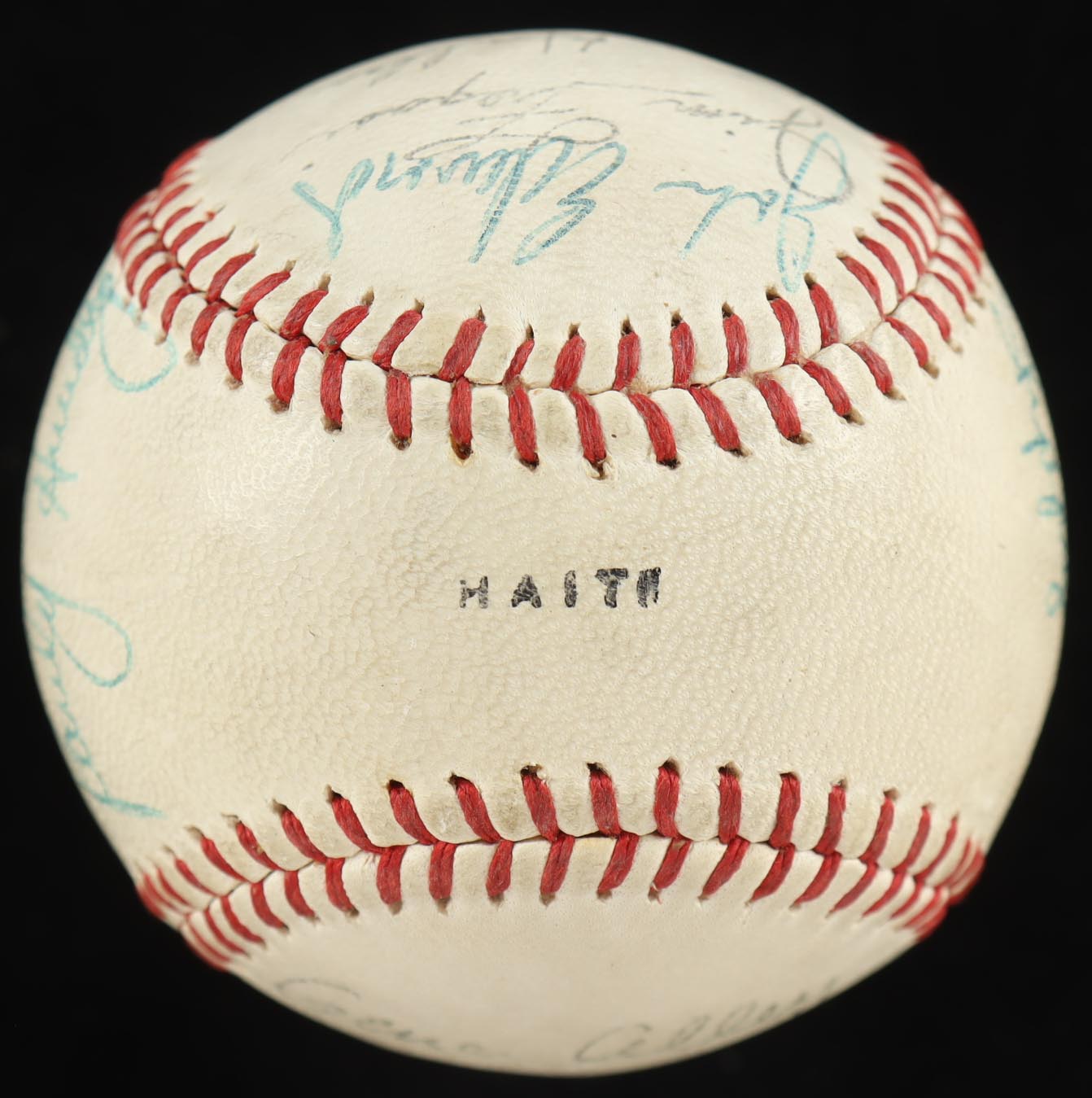 MLB Hall of Famers and Stars | OASB Signed by (17) with Bob Gibson, Ron Santo, Hector Torres in Display Case (Beckett) at PristineAuction.com MLB Hall of Famers and Stars | OASB Signed by (17) with Bob Gibson, Ron Santo, Hector Torres in Display Case (Beckett) at PristineAuction.com