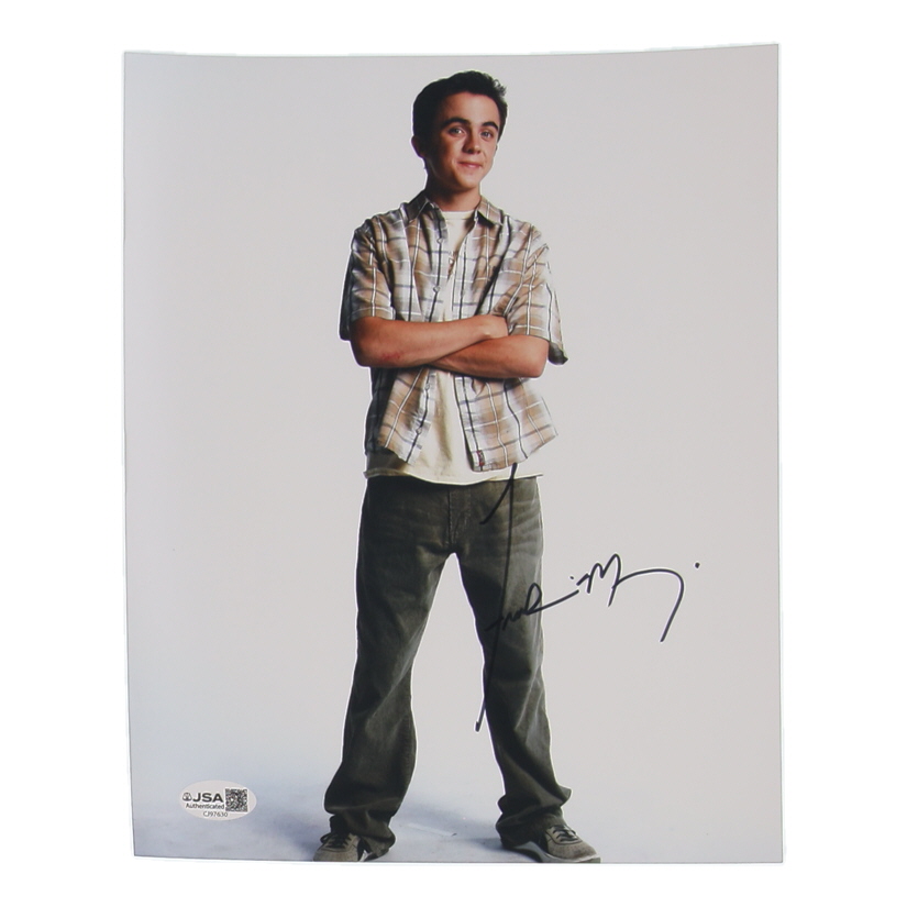Frankie Muniz Signed "Malcolm In the Middle" 8x10 Photo (JSA) at PristineAuction.com Frankie Muniz Signed "Malcolm In the Middle" 8x10 Photo (JSA) at PristineAuction.com