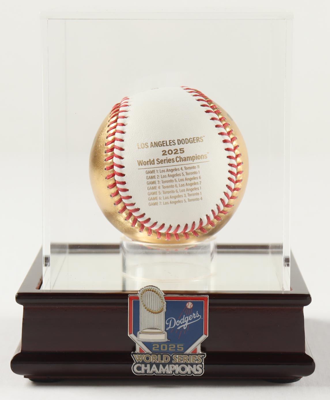 2025 Dodgers World Series Gold Panel Baseball in Display Case at PristineAuction.com 2025 Dodgers World Series Gold Panel Baseball in Display Case at PristineAuction.com